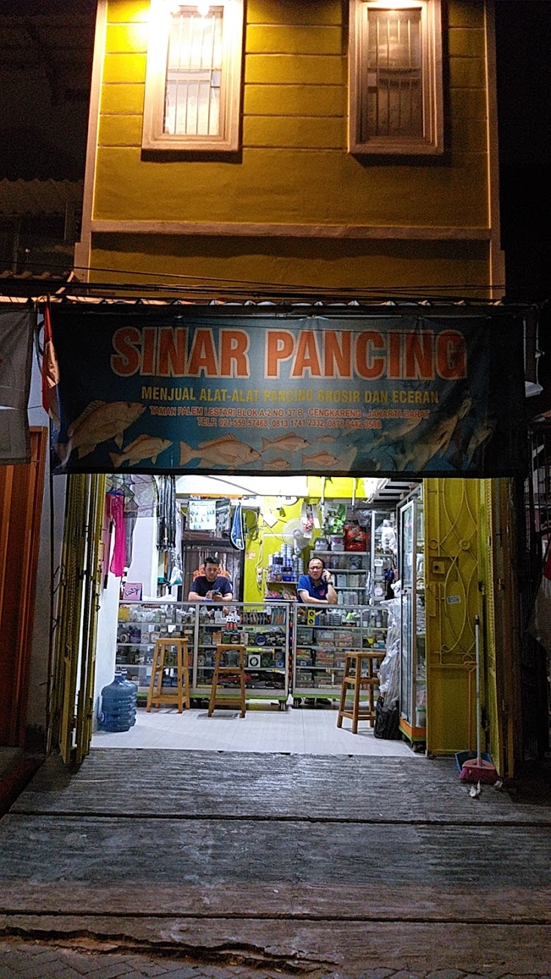 Warung Kopi di Jalan Ir Juanda: Saingan Rival Saat Citimall Datang